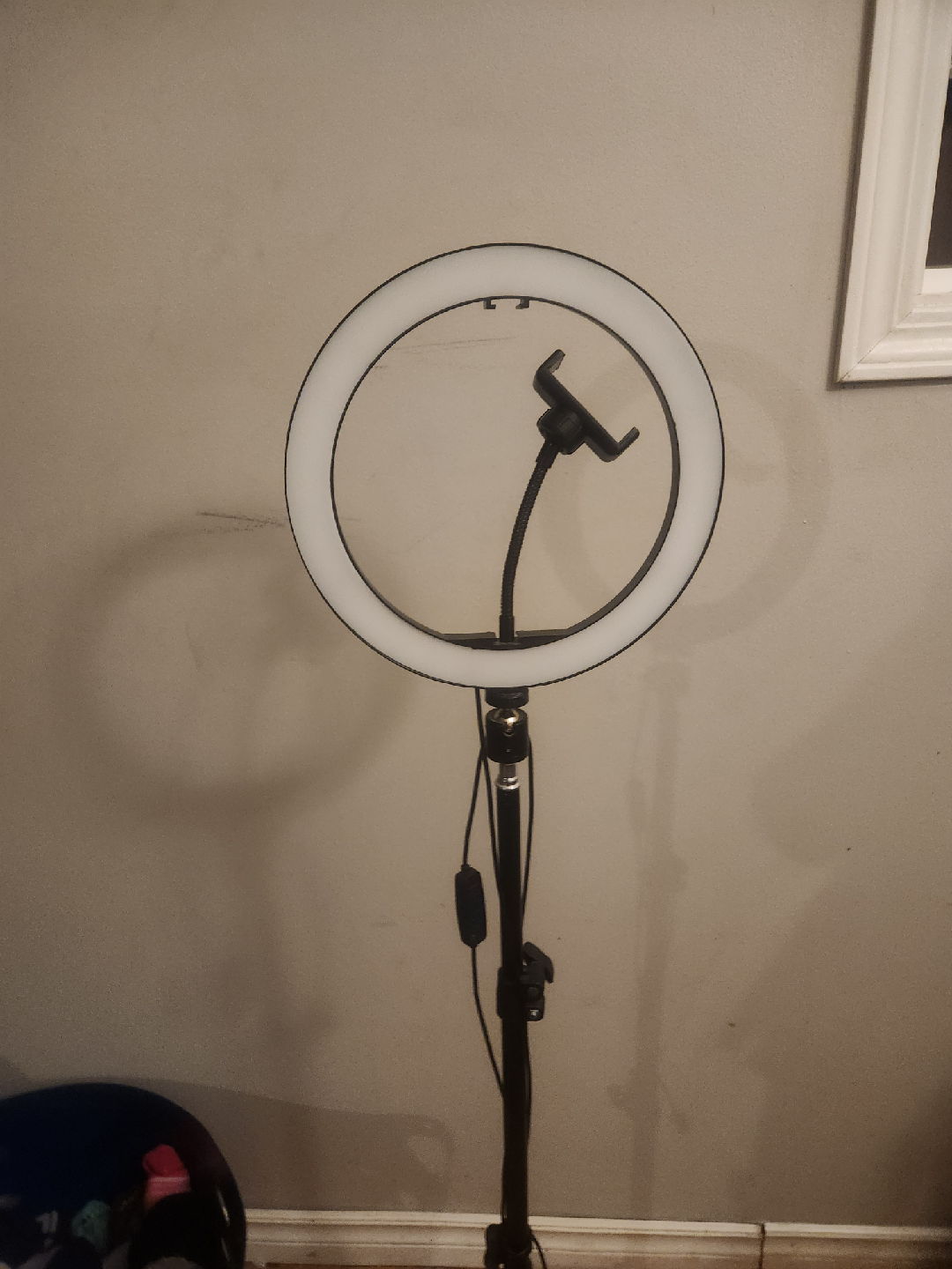 a ringlight works good - photo 4