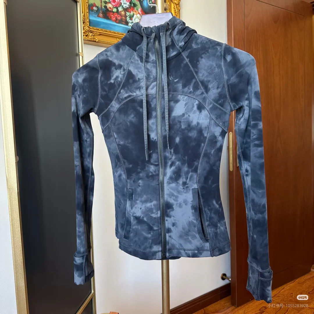 Lululemon Define Jacket size 0 and FREE legging thumbnail