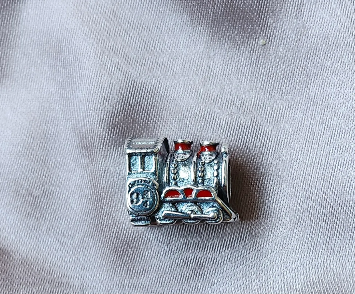 Pandora Hogwarts Express Charm thumbnail