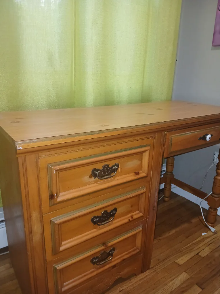 Wooden Desk - 46.5" x 18" x 30" image indicator(6)