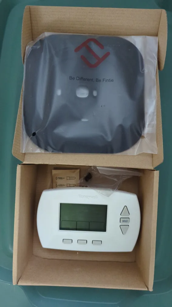 Honeywell Thermostat with Fintie Cover thumbnail