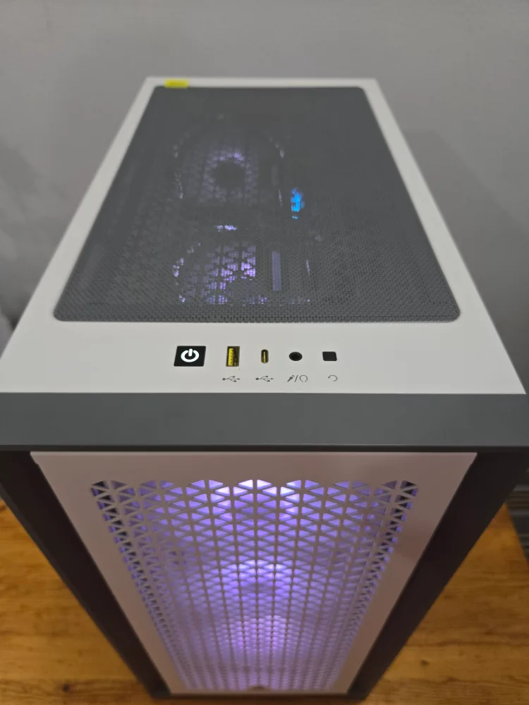 White Gaming PC | rtx 3070 i7 Corsair image indicator(6)