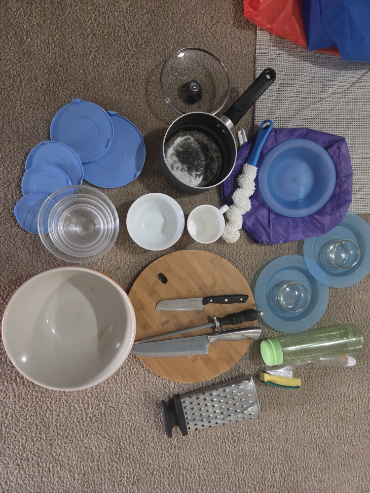Used Kitchenware Set - photo 2