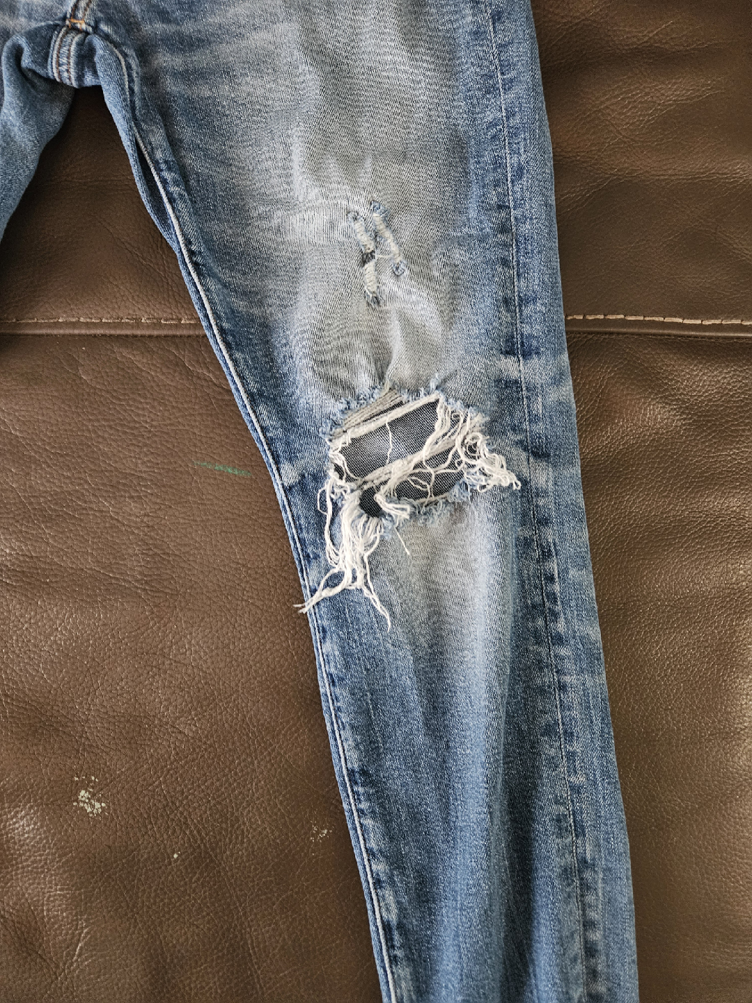 American Eagle Distressed Jeans - photo 2