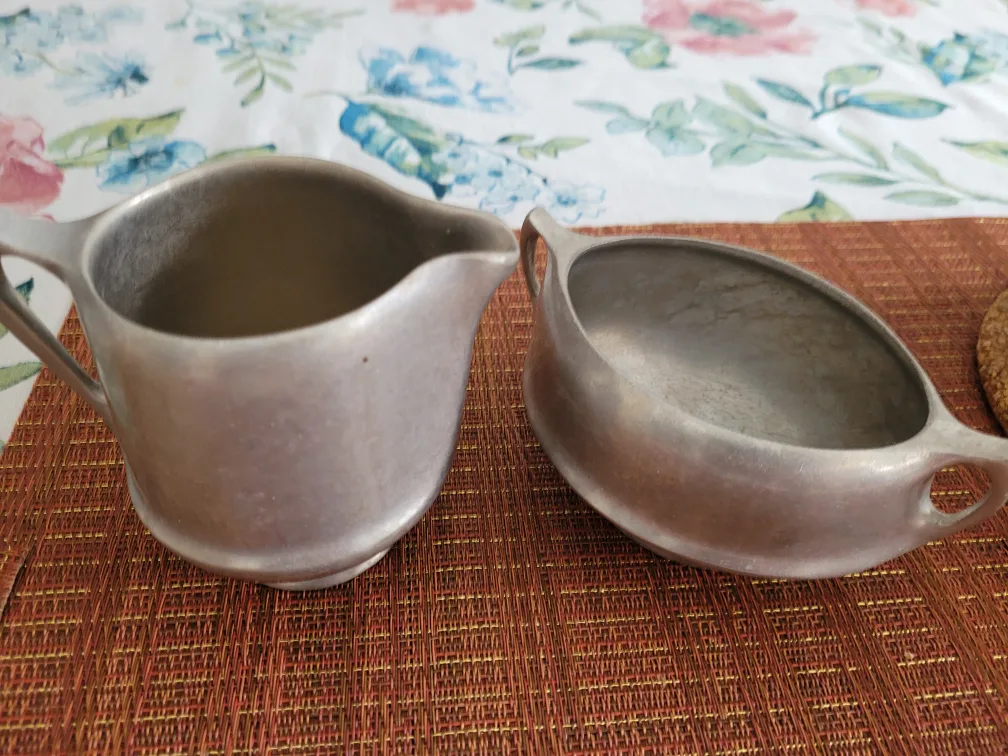Vintage Wilton Pewter Creamer and Sugar Bowl Set thumbnail