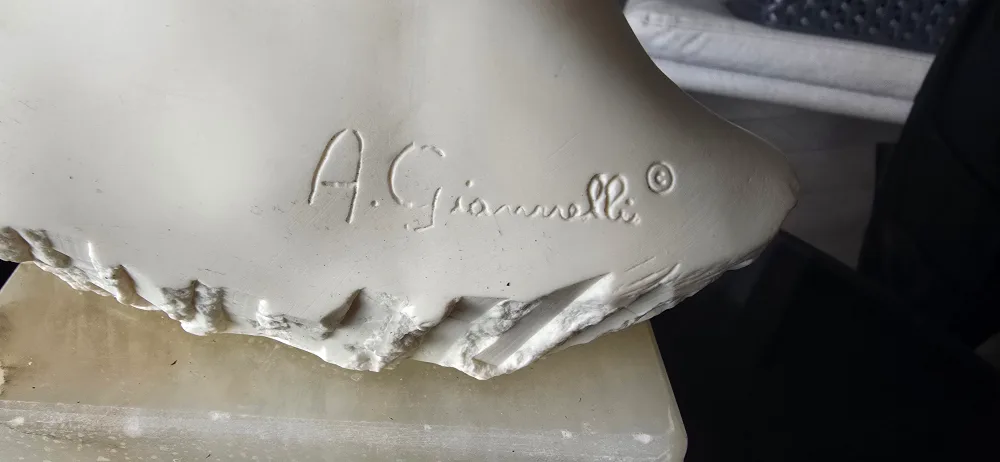 A. Giannelli David Bust Statue image indicator(5)