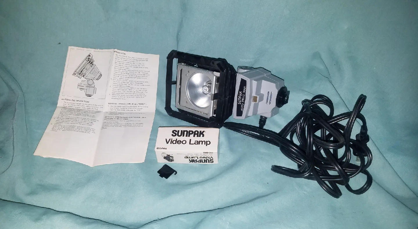 VTG Sunpak Auto Triac 3001 Video Light Tested Working In Box image indicator(2)