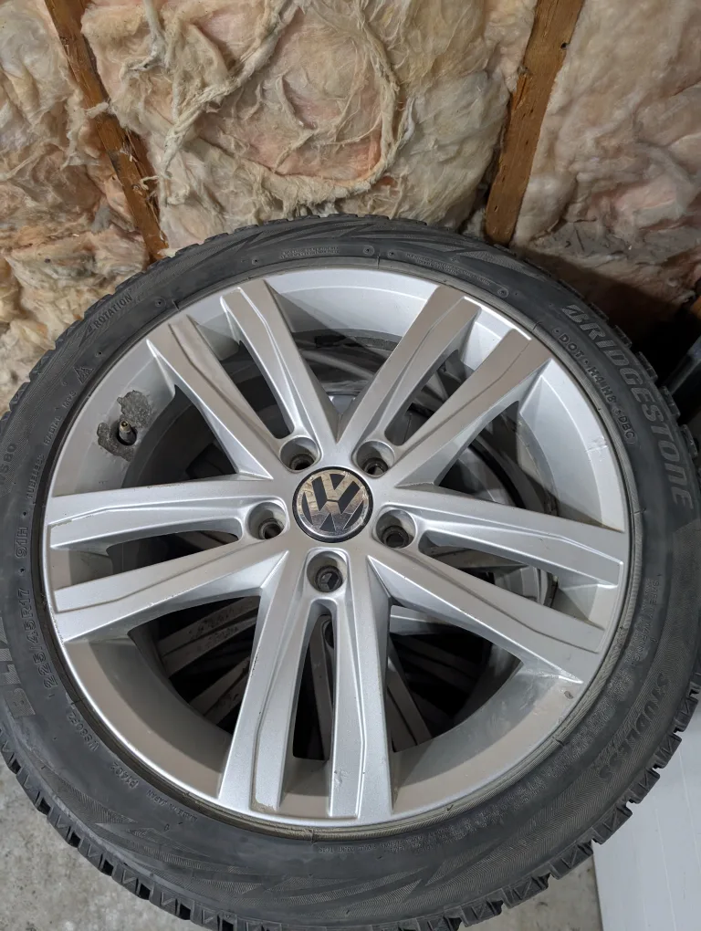 (4)-225/45R17 Winter Tires On Alloy Rims 2009 Volkswagen Jetta thumbnail
