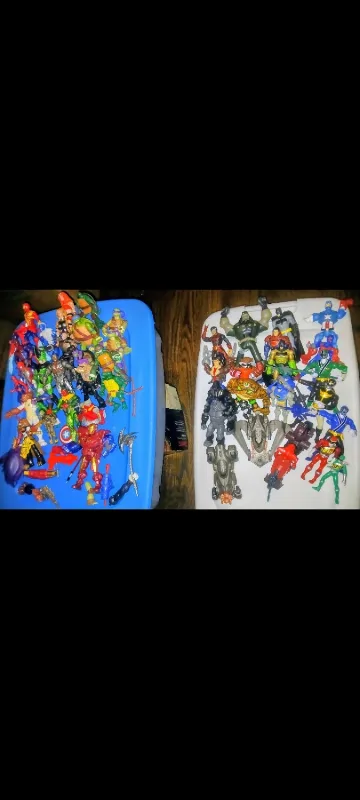 Mixed Action Figures, ask for prices image indicator(4)