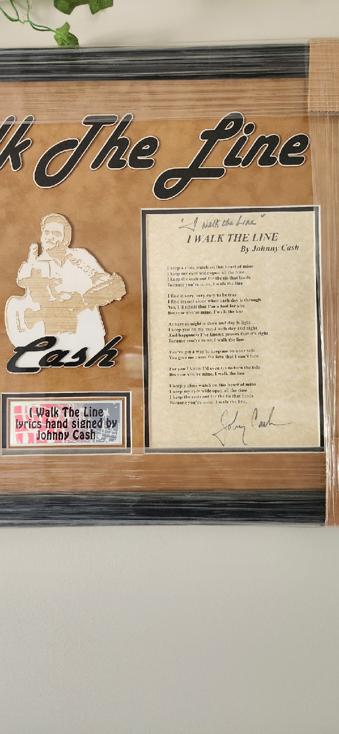 Johnny Cash 'I Walk The Line' Framed Signed Lyrics - photo 3