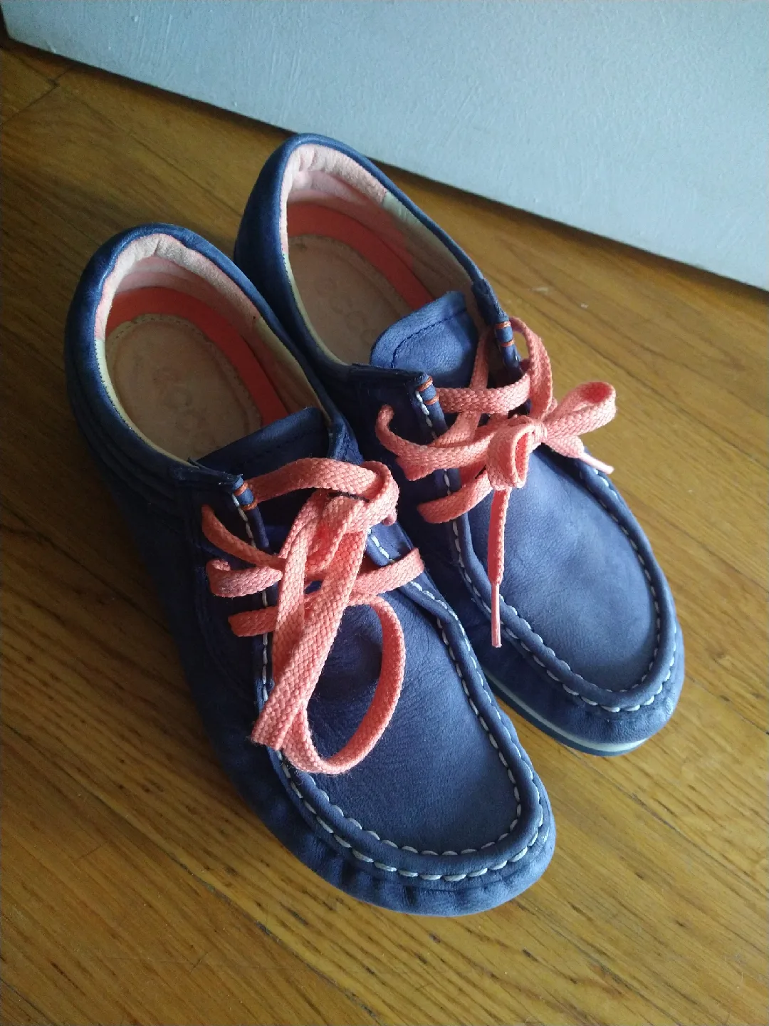 Ecco Blue Suede Leather Shoes Size 8 thumbnail