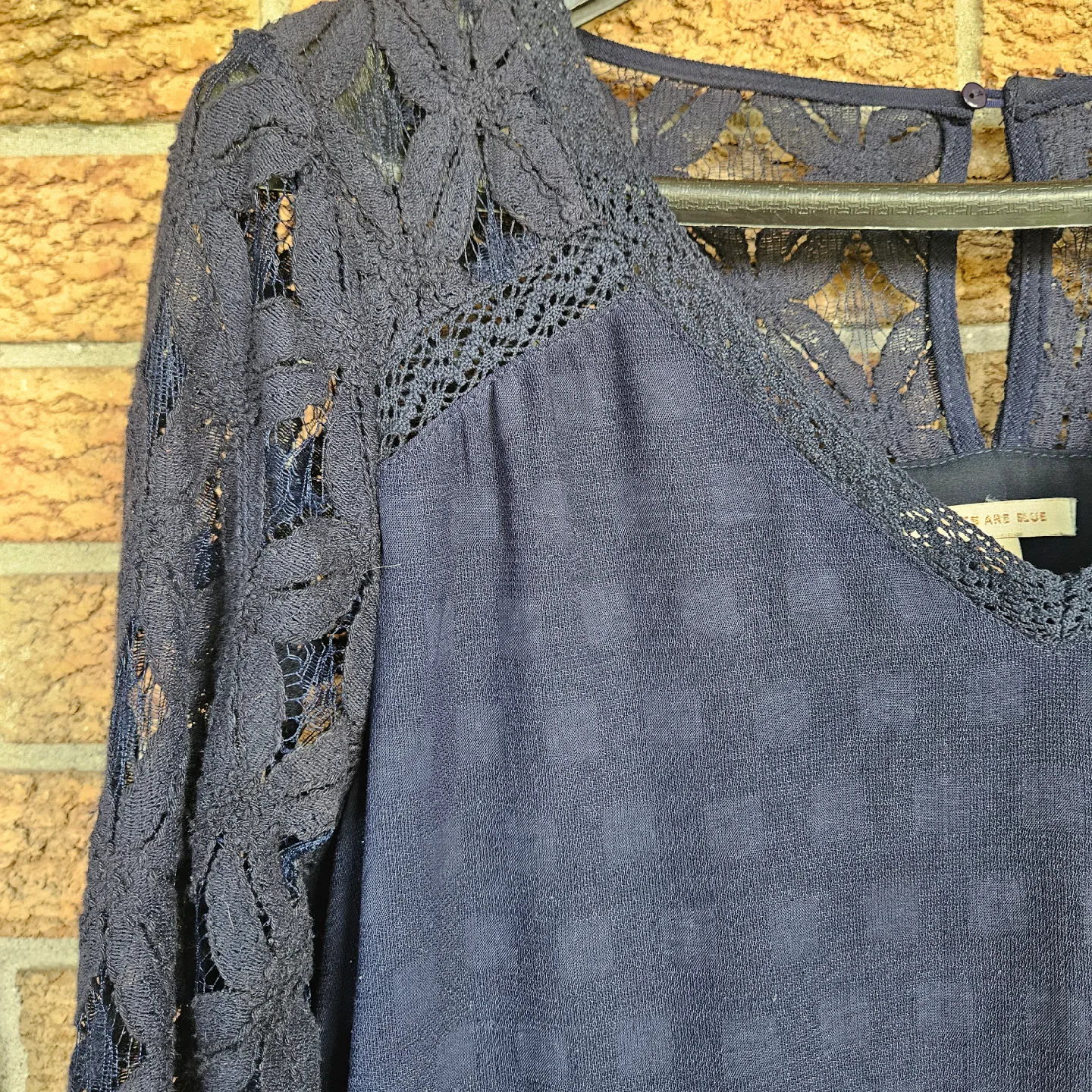 Skies Are Blue  V-Neck Lacey  Shift Dress Navy Blue Size M image indicator(2)