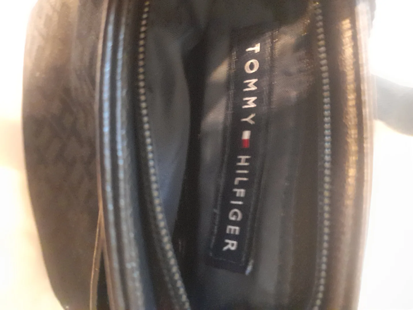 Tommy Hilfiger Black Crossbody Bag image indicator(5)