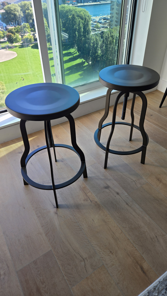 Set of 2 Adjustable Height Bar Stools
