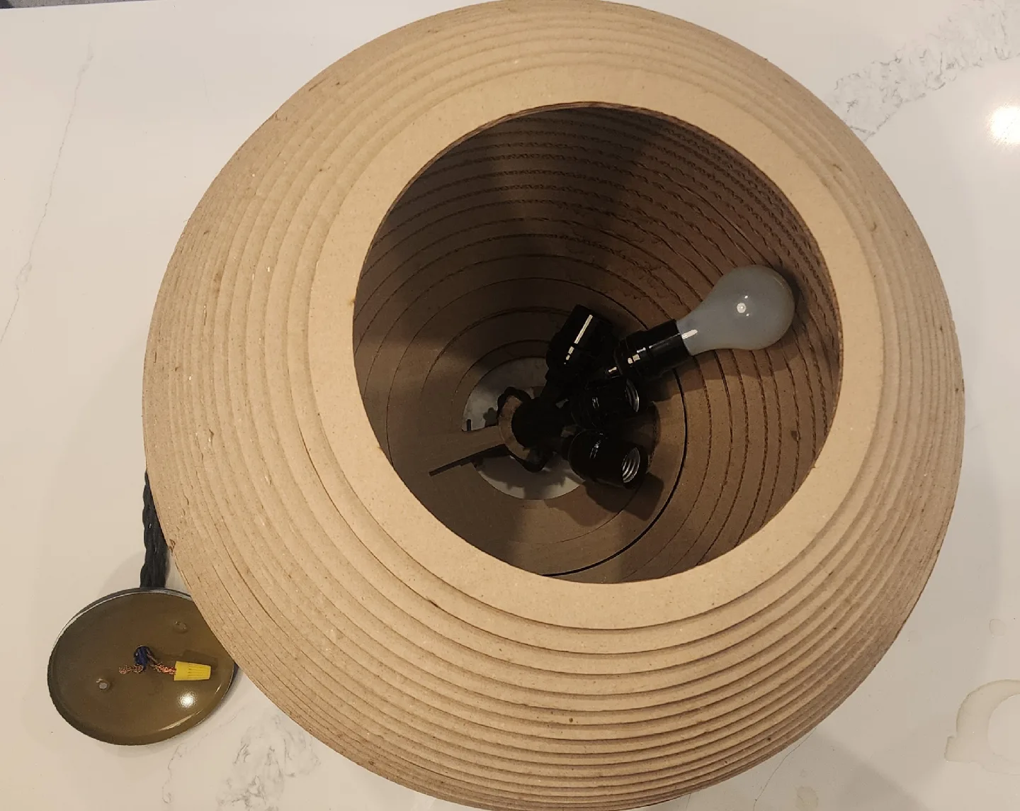 Oval Cardboard Pendant Light image indicator(4)
