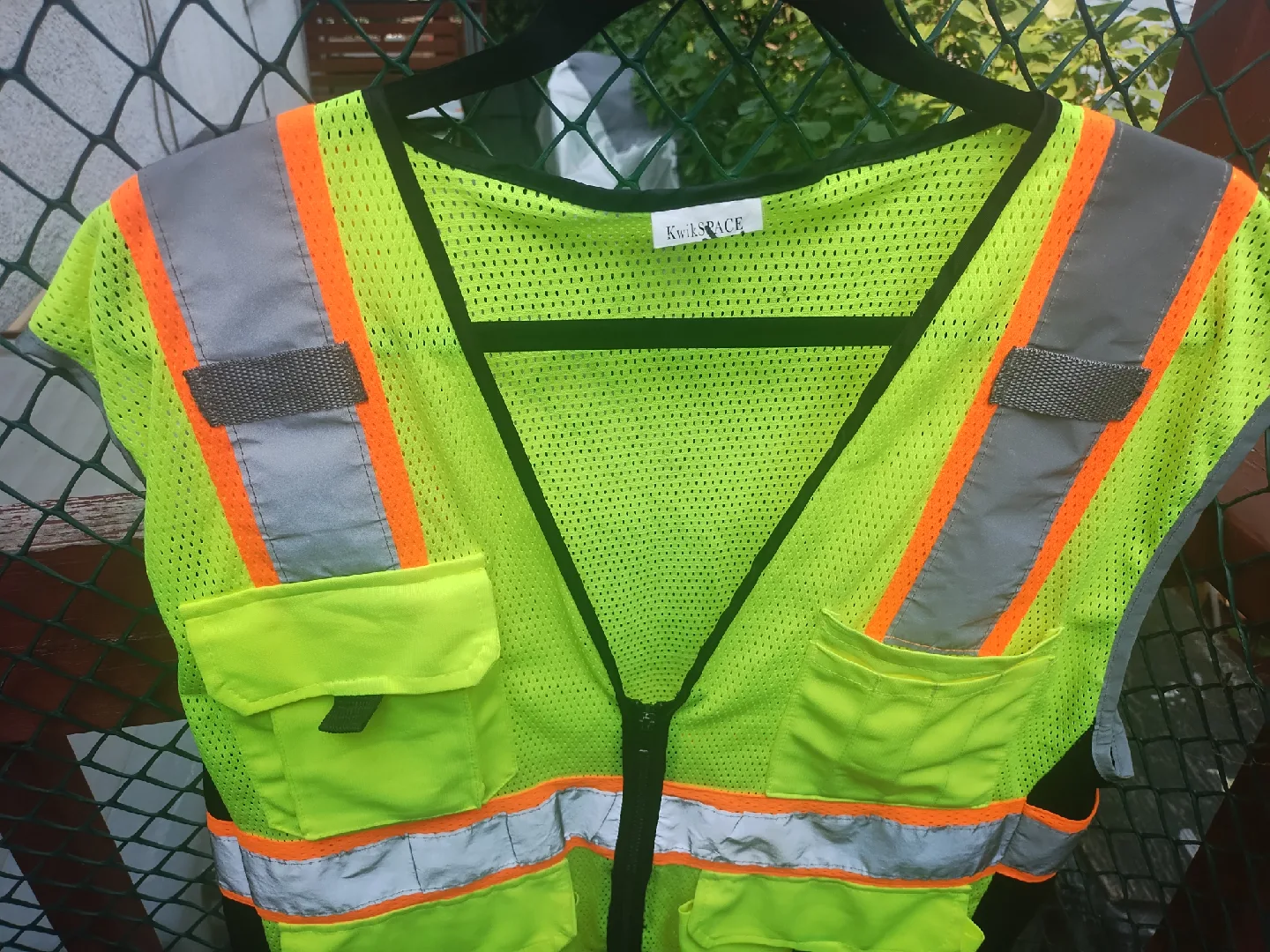Safety Vest - Neon & reflective - Size S/M image indicator(4)