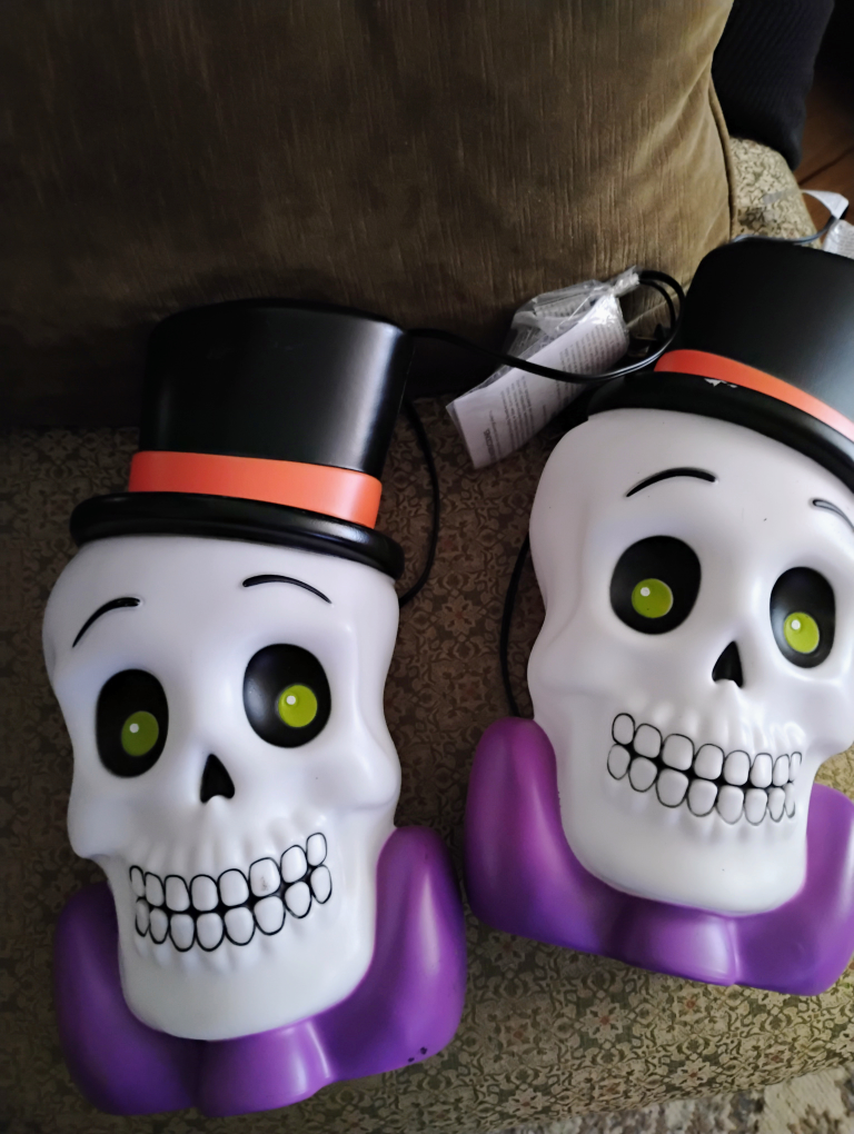 Garage sale Maspeth, Sat Sept 13 from 10-2 only...