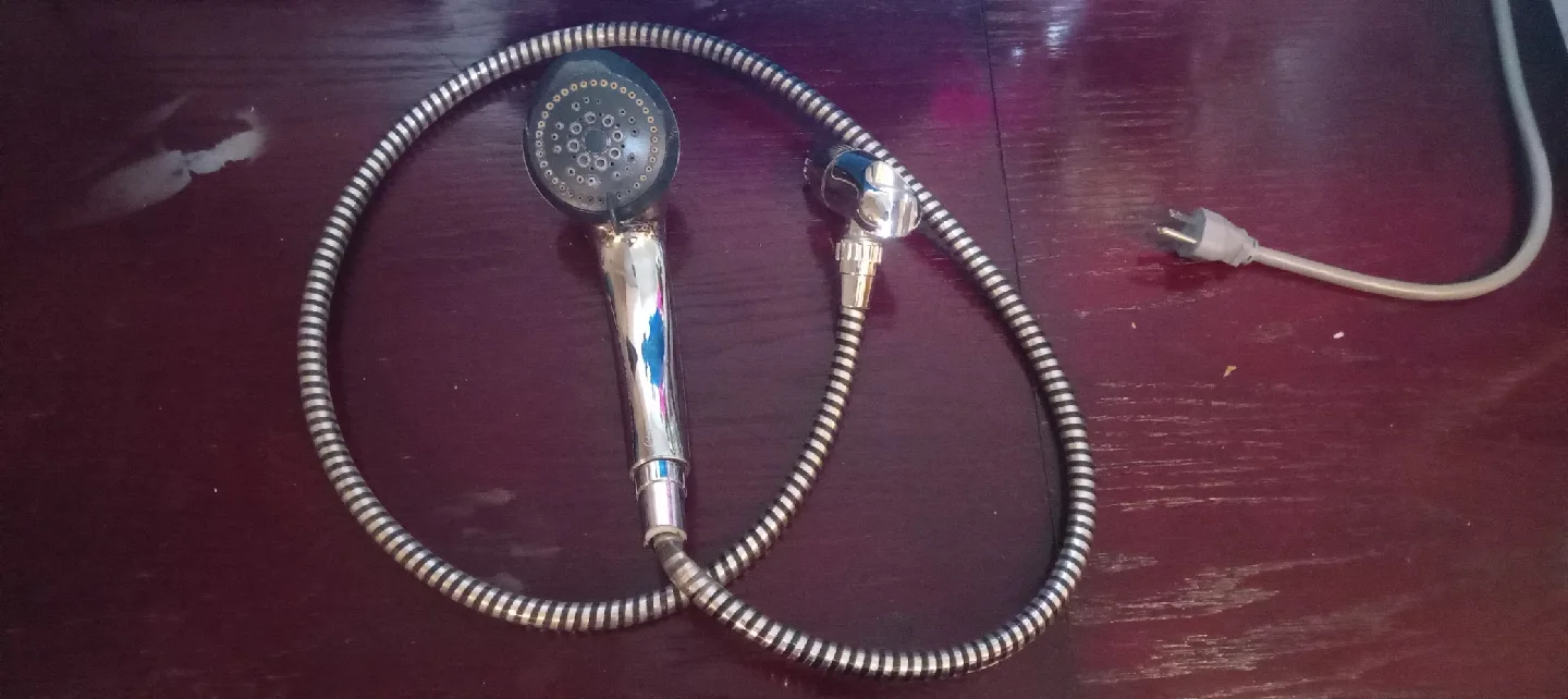 Handheld Shower Head thumbnail