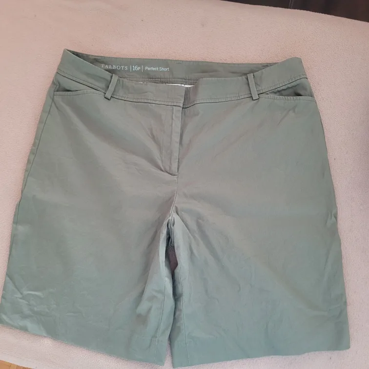 🥕Talbots Perfect Short 16P & Low Vision Slim Fit 36 thumbnail