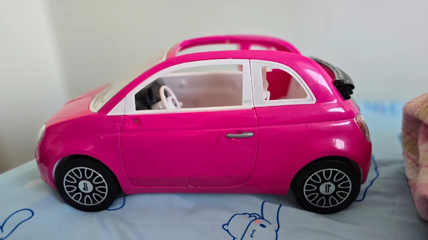 Barbie Fiat 500 Pink Car image indicator(2)