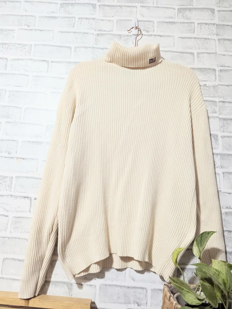 Ralph Lauren Cream Turtleneck Sweater (Vintage) image indicator(3)