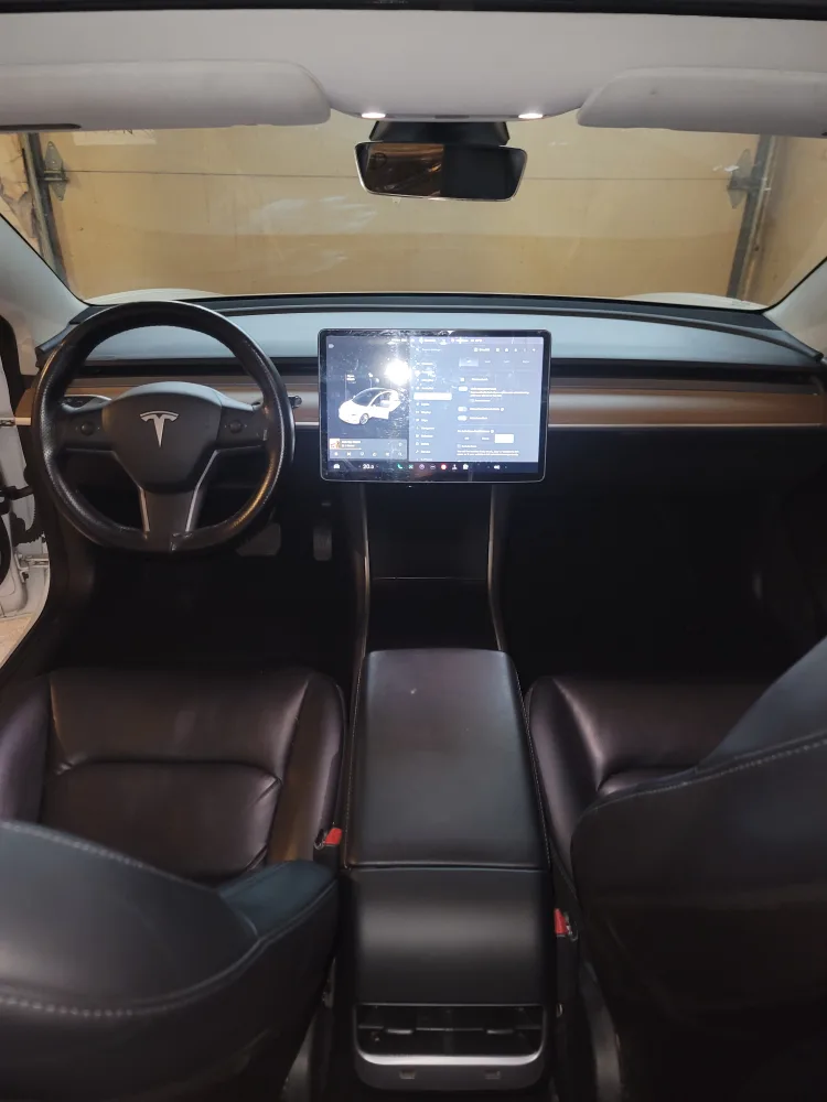 White 2020 Tesla Model 3 w LIFETIME FSD image indicator(7)