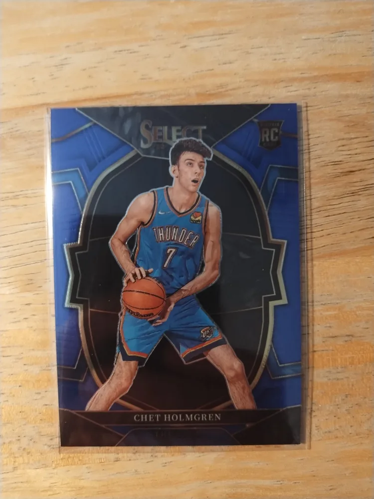 Chet Holmgren Rookie Basketball Card thumbnail
