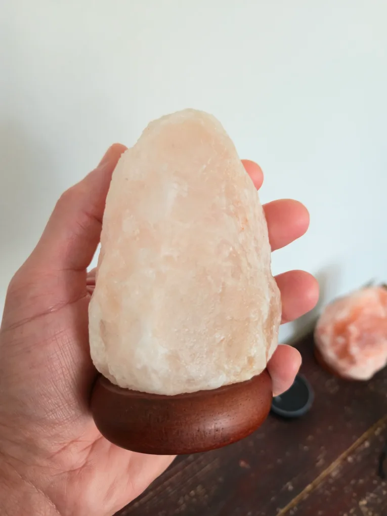 Himalayan Salt Lamp image indicator(3)