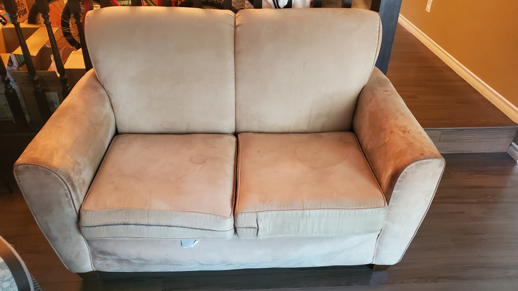 Free 2 seater couch - Get $50 cash for pickup
