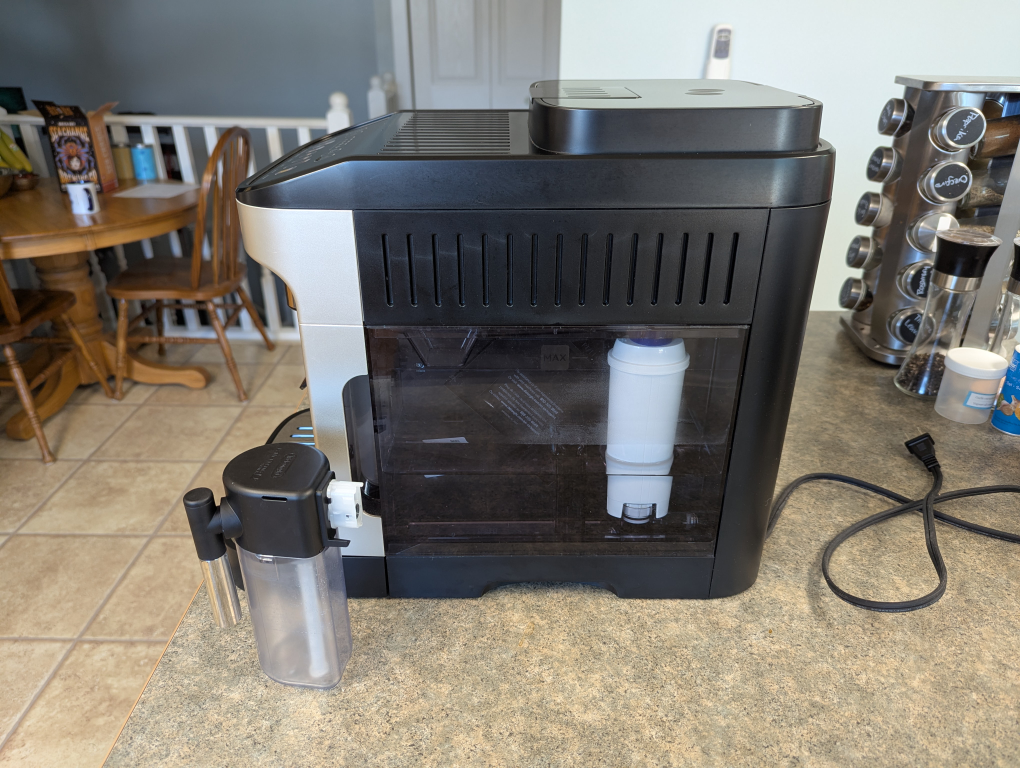 DeLonghi Magnifica EVO Fully Automatic Espresso Maker - photo 4