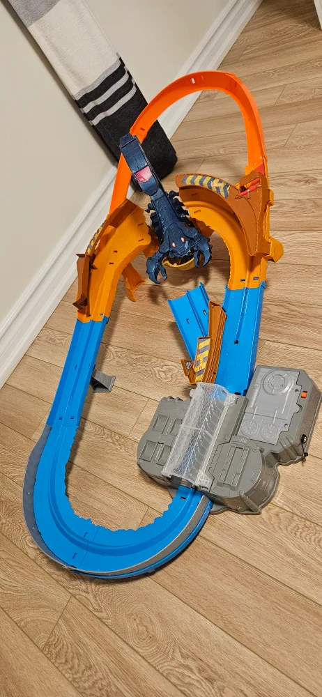 Hot Wheels Scorpion Track