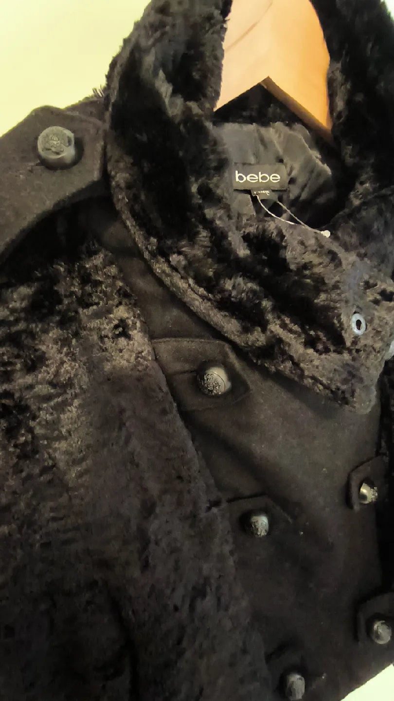 Black Faux Fur Jacket Size L New condition image indicator(2)