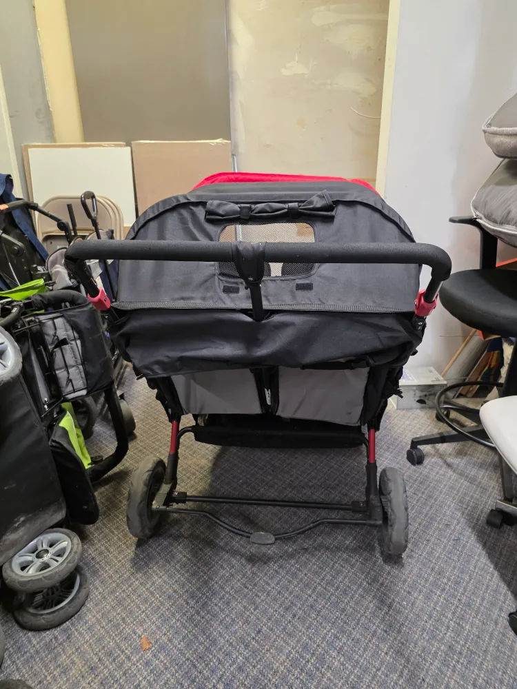 Used Red & Black Double Stroller image indicator(5)