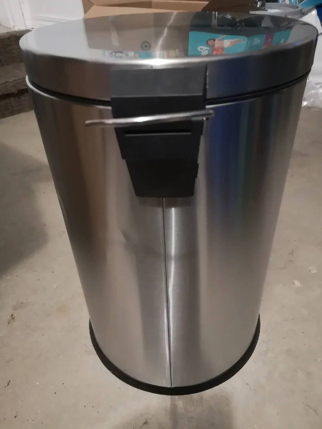 Type A 20 L Stainless Steel Waste Bin image indicator(3)