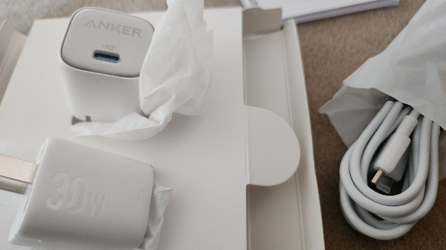 New Anker 30W Charger with USB-C to Lightning Cable, 2-pack - photo 5