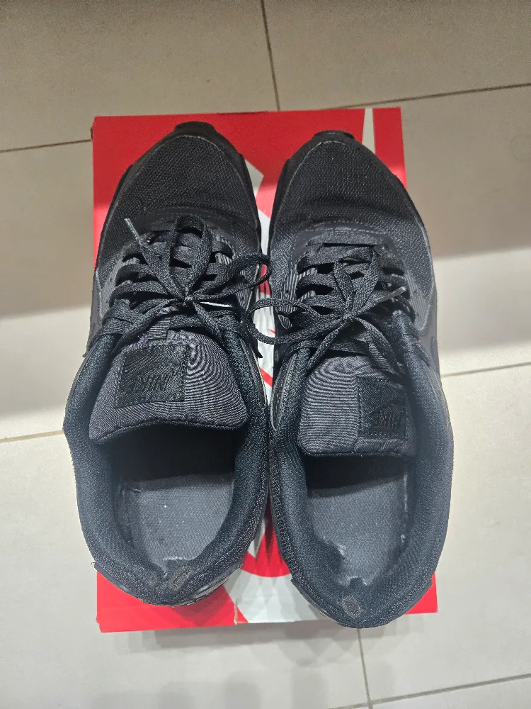 Nike Air Max 90 Black, Size 13 image indicator(4)