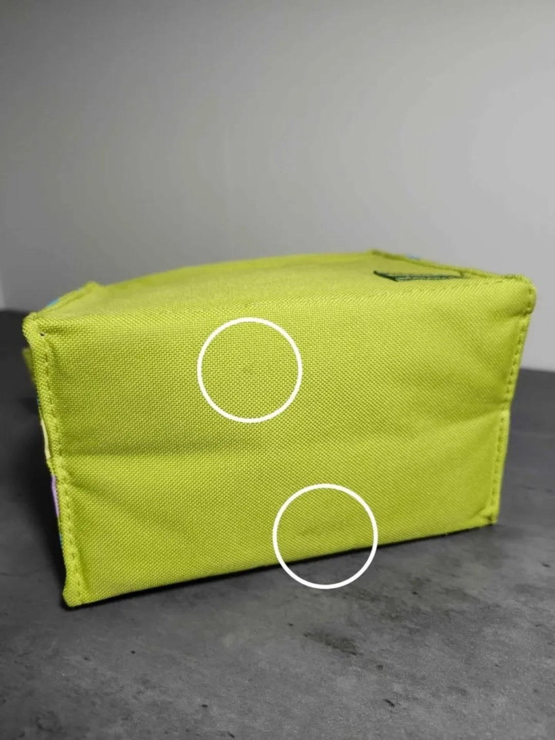 Small Lock & Lock Insulated Lunch Bag image indicator(9)