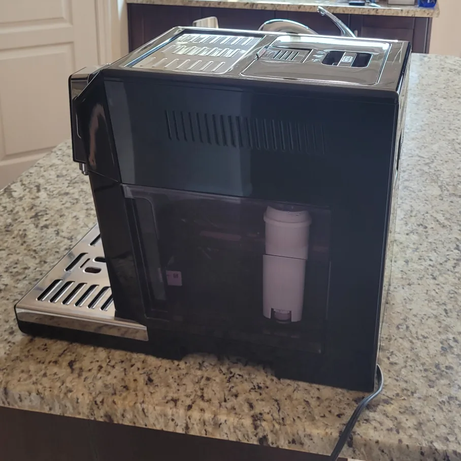 DeLonghi Eletta Cappuccino Espresso Machine image indicator(6)