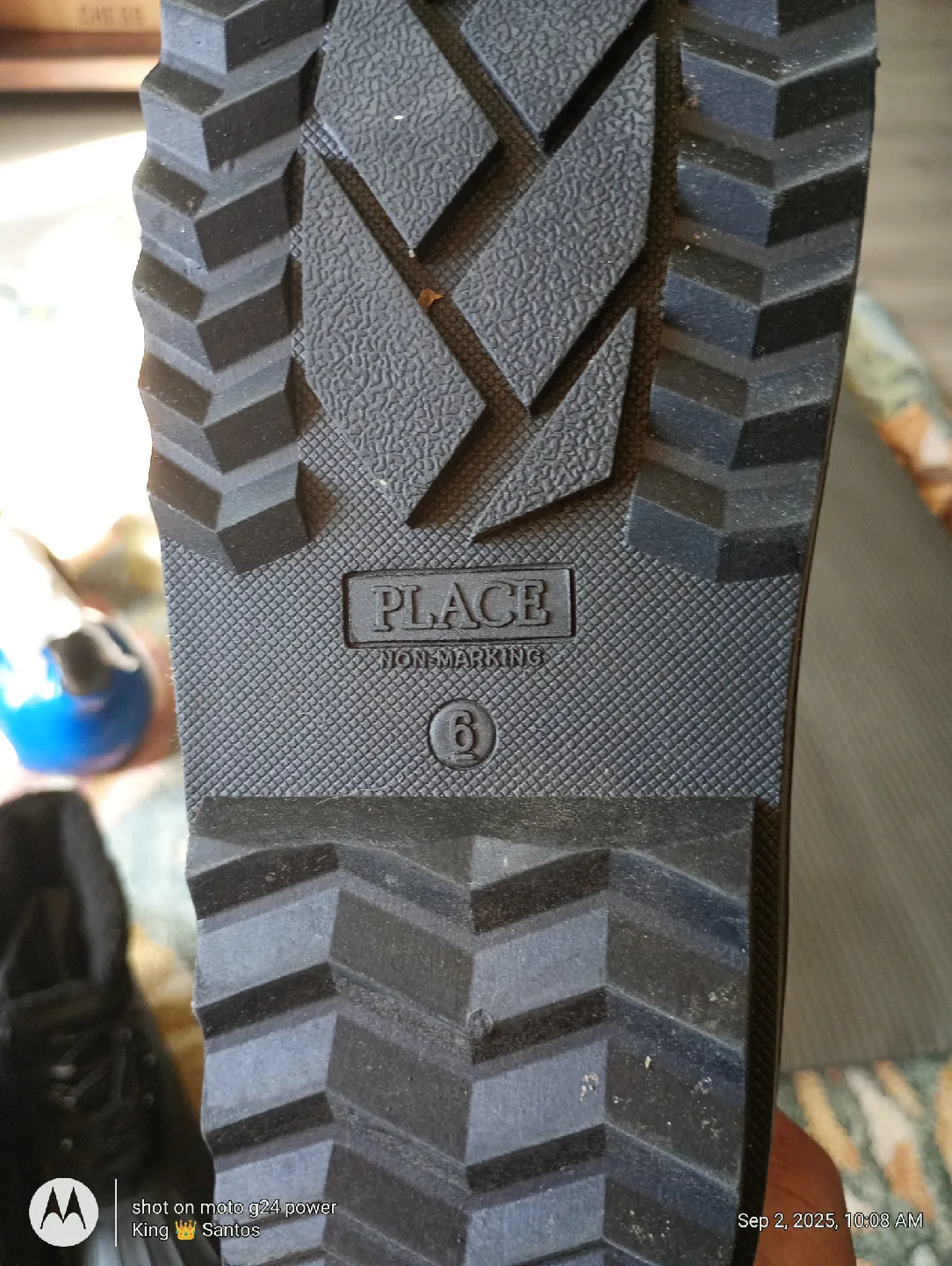 The Children's Place & Land's End Black Winter Boots image indicator(5)