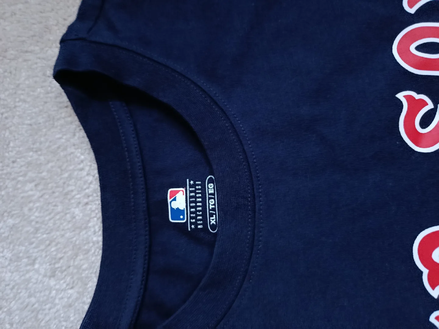 New Boston Red Sox T-Shirt XL image indicator(4)