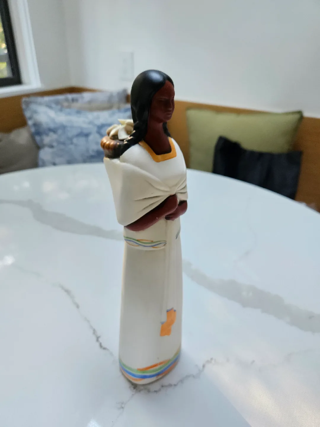 Handmade Ceramic Indigenous Mesoamerican Woman Figurine image indicator(5)