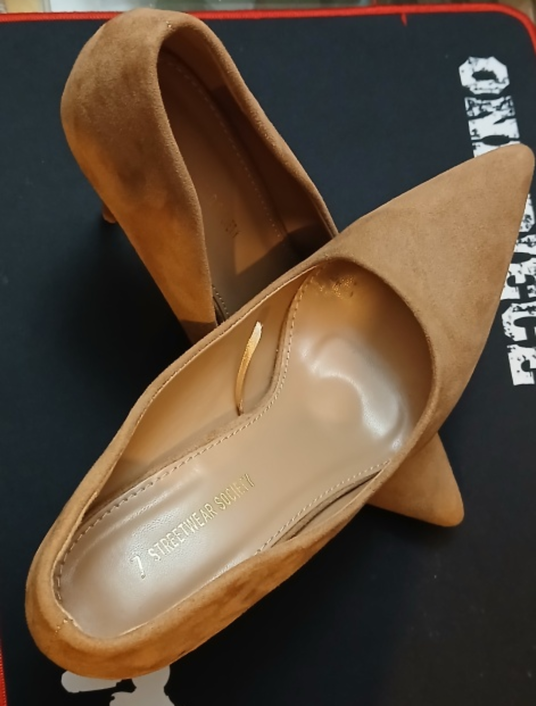 Street Society Tan Heels, Size 7