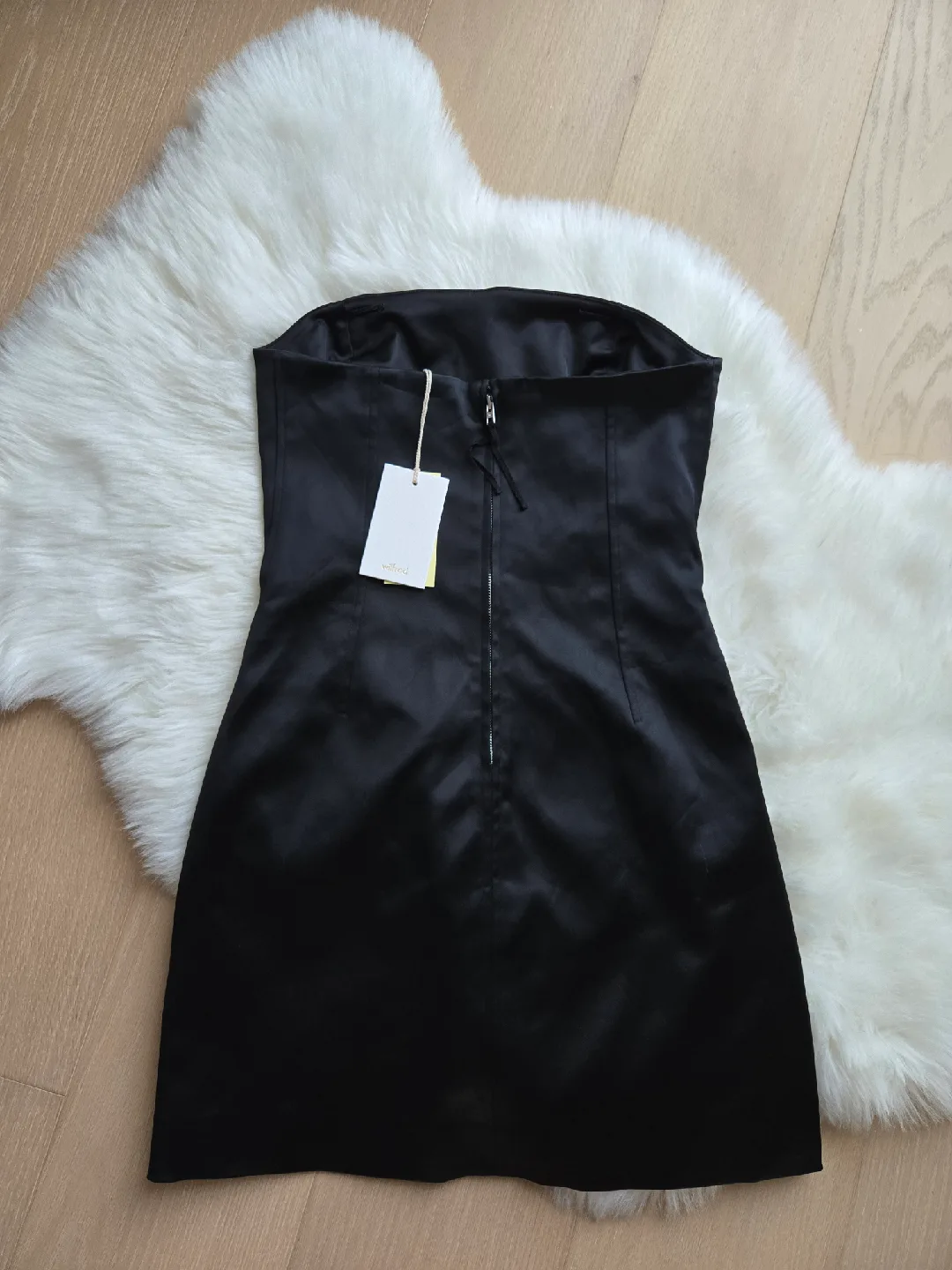 Wilfred Black Strapless Dress - Black, Size 4 image indicator(2)