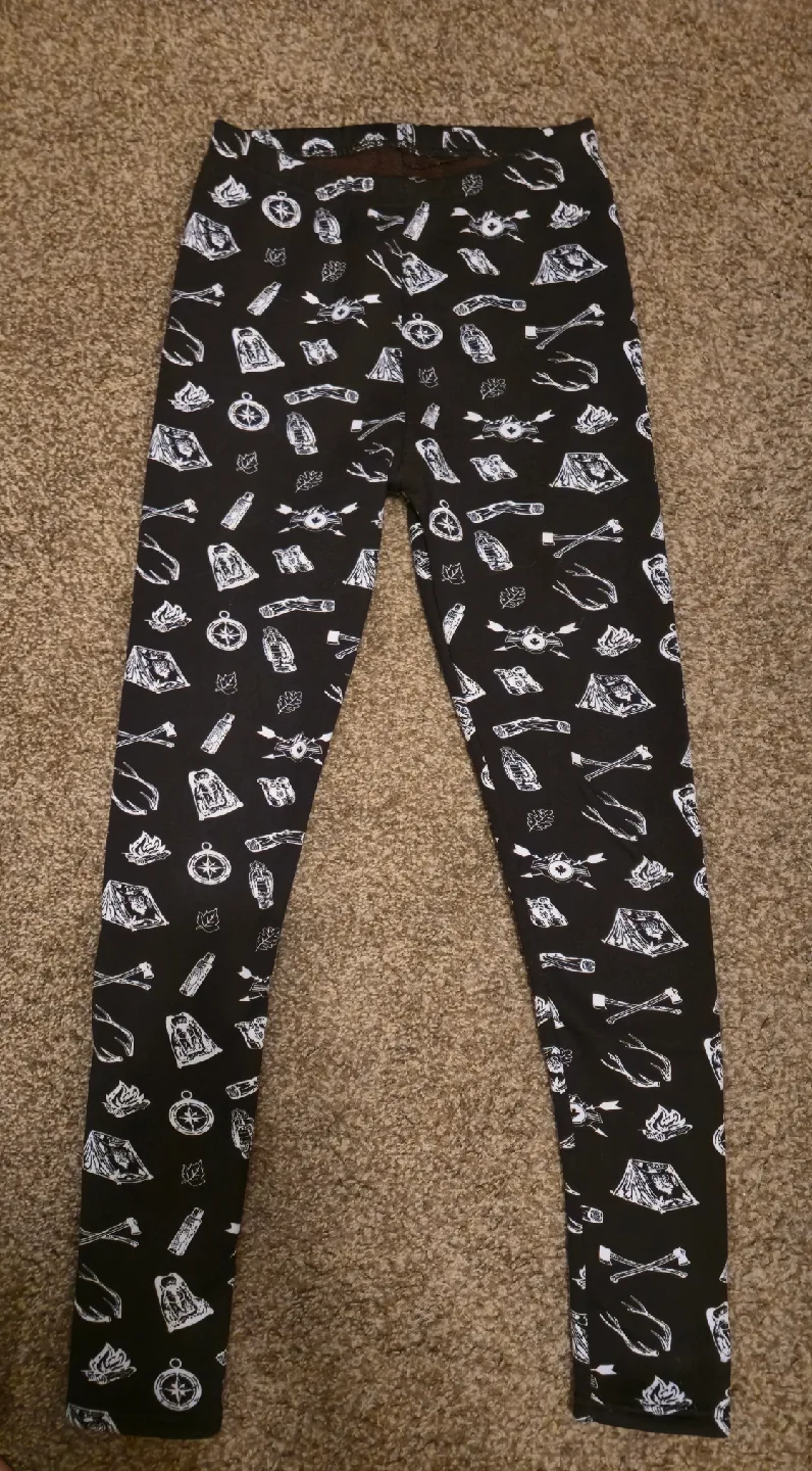 Just Cozy Black Patterned Leggings Size M thumbnail