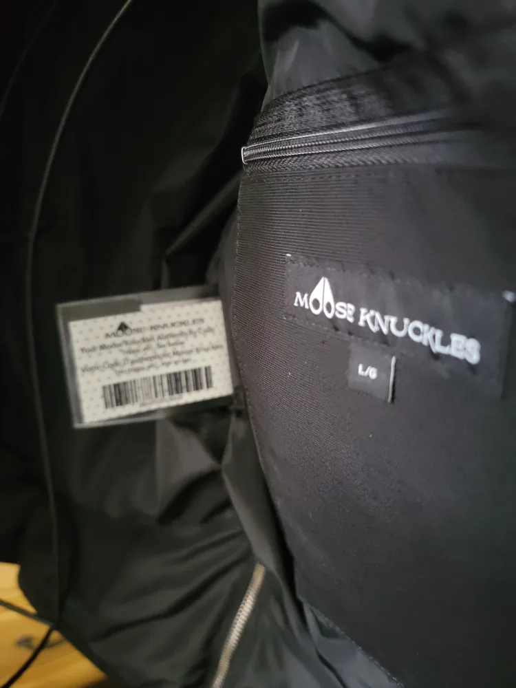 Moose Knuckles Down Puffer Jacket, Black image indicator(6)