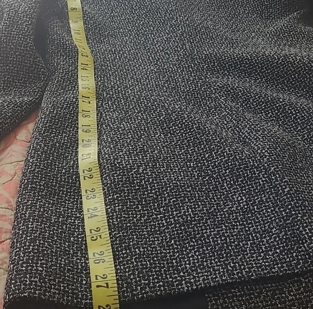 Zara Tweed Blazer - Size XS image indicator(8)