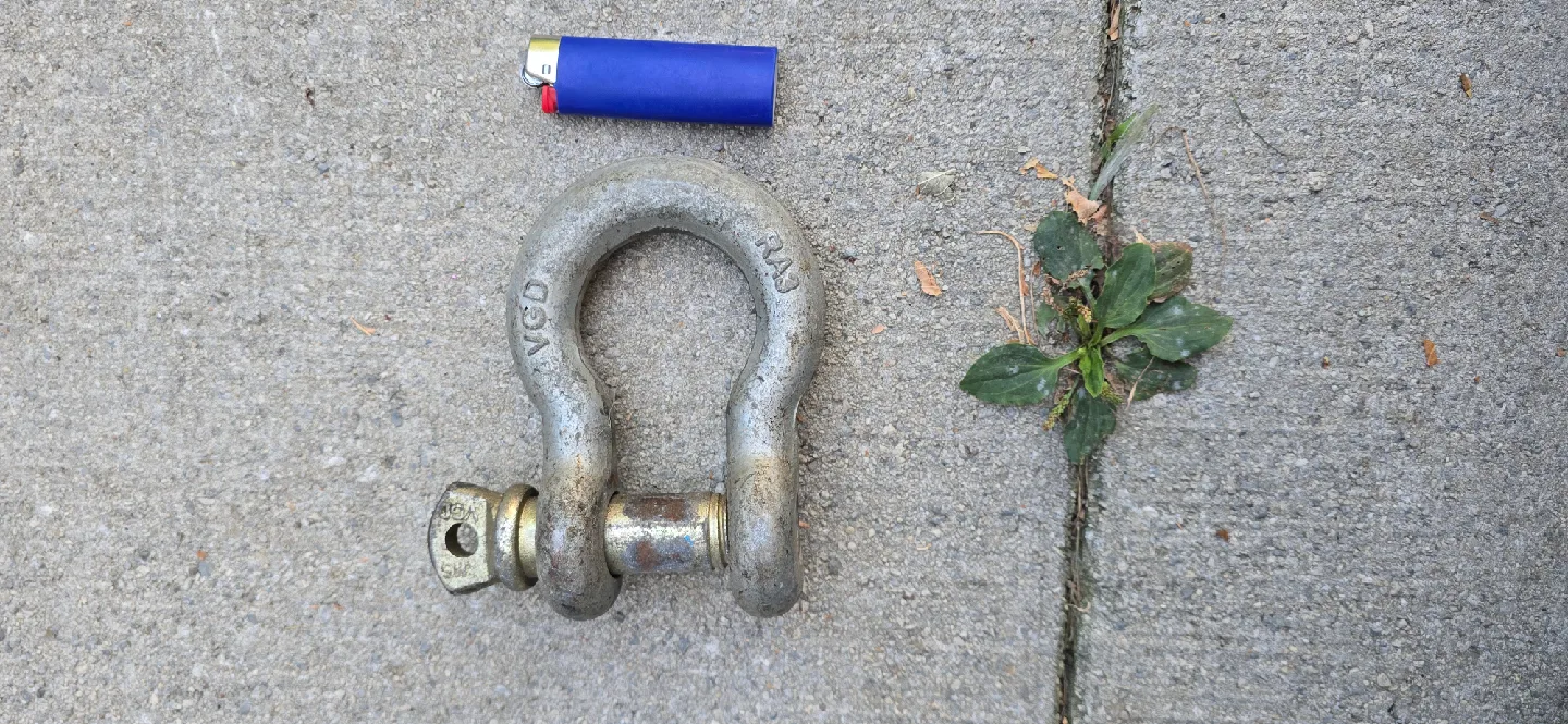 Crosby 7/8 Shackle image indicator(2)