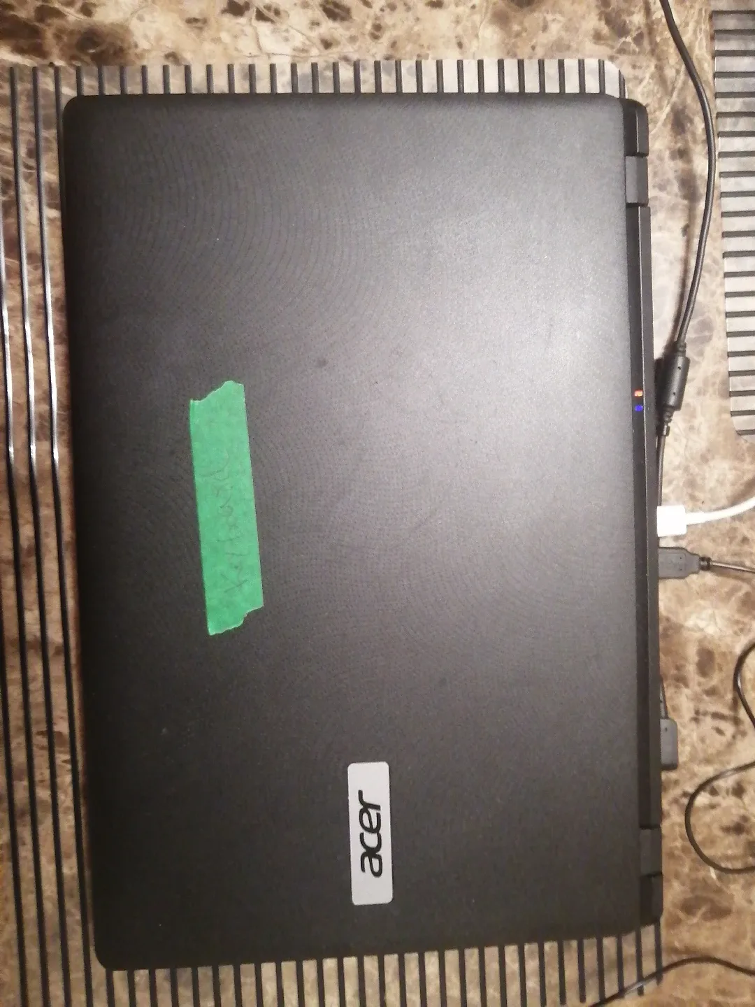 Acer Aspire ES1-512 Laptop - 1.59 TB Storage image indicator(7)