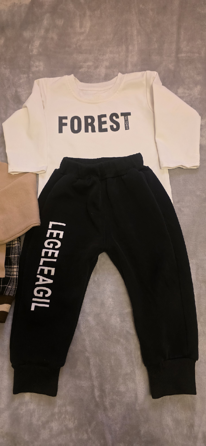 Kids' Outfit - Forest T-shirt & Black Pants