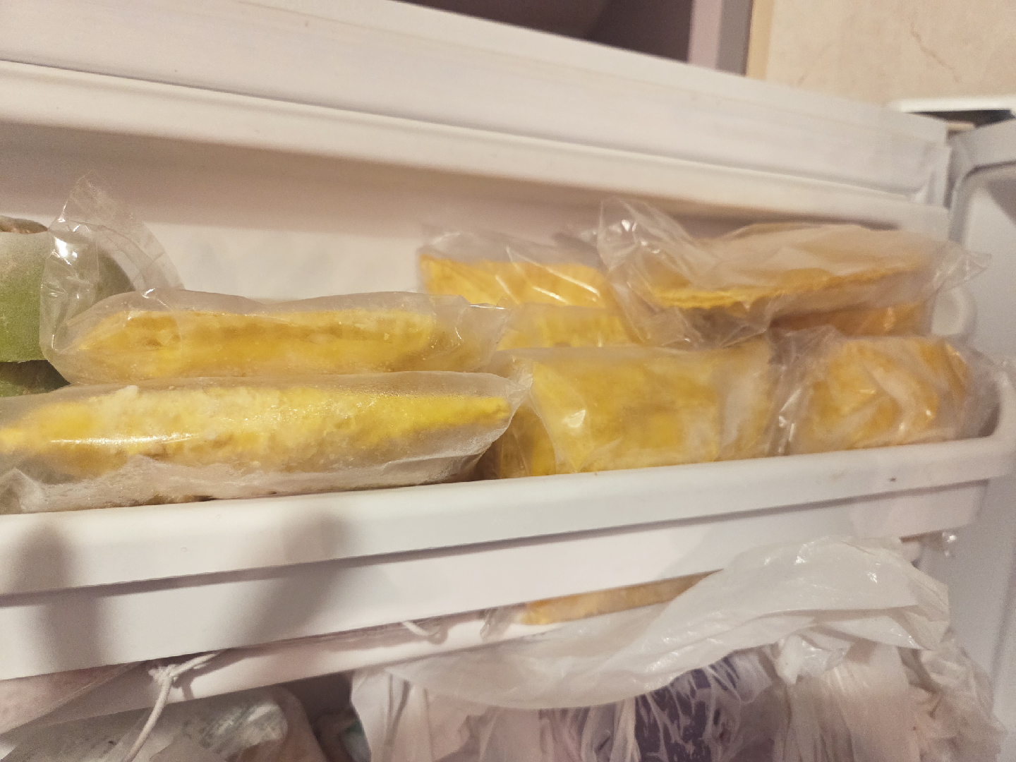 COSTCO Frozen spicy Jamaican patties - photo 2